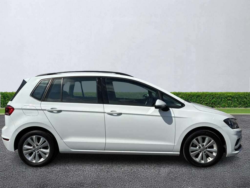 Volkswagen Golf SV 1.5 Tsi Evo 130 Se Nav Dsg White #3