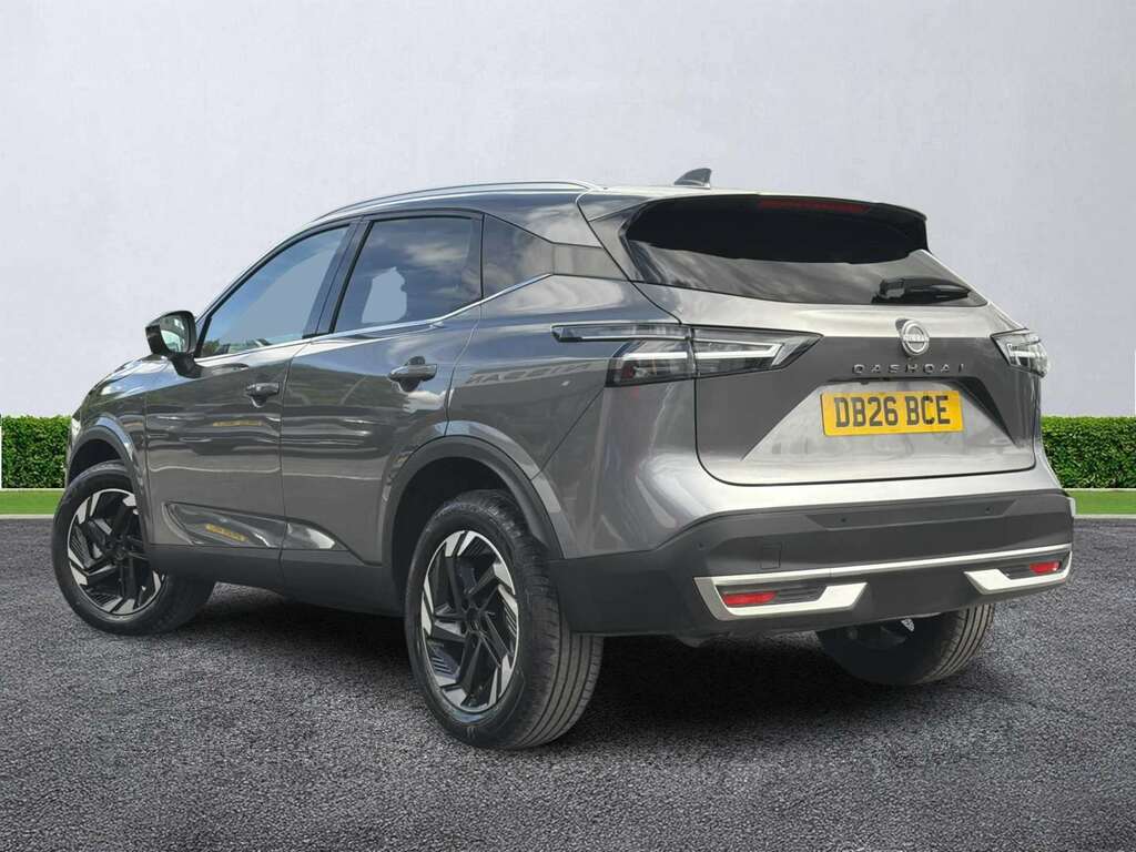 Nissan Qashqai 1.3 Dig-t Mh 158 N-connecta Xtronic #2