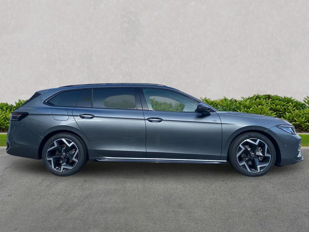 Volkswagen Passat 1.5 Etsi R-line Dsg Grey #3