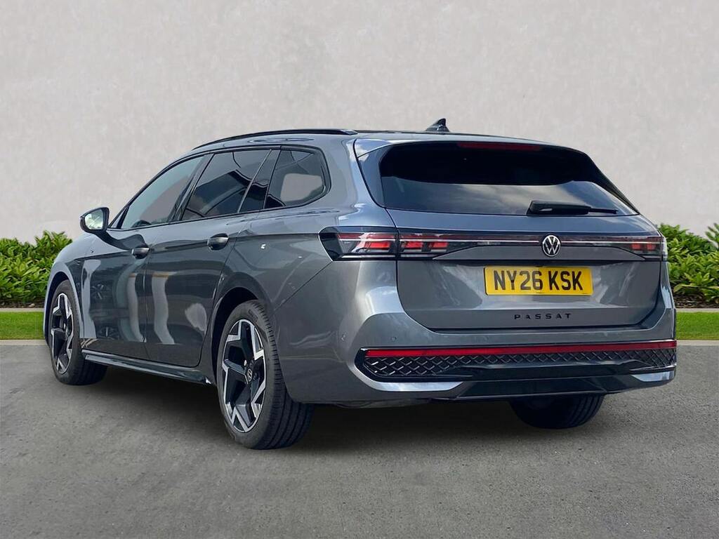 Volkswagen Passat 1.5 Etsi R-line Dsg Grey #2