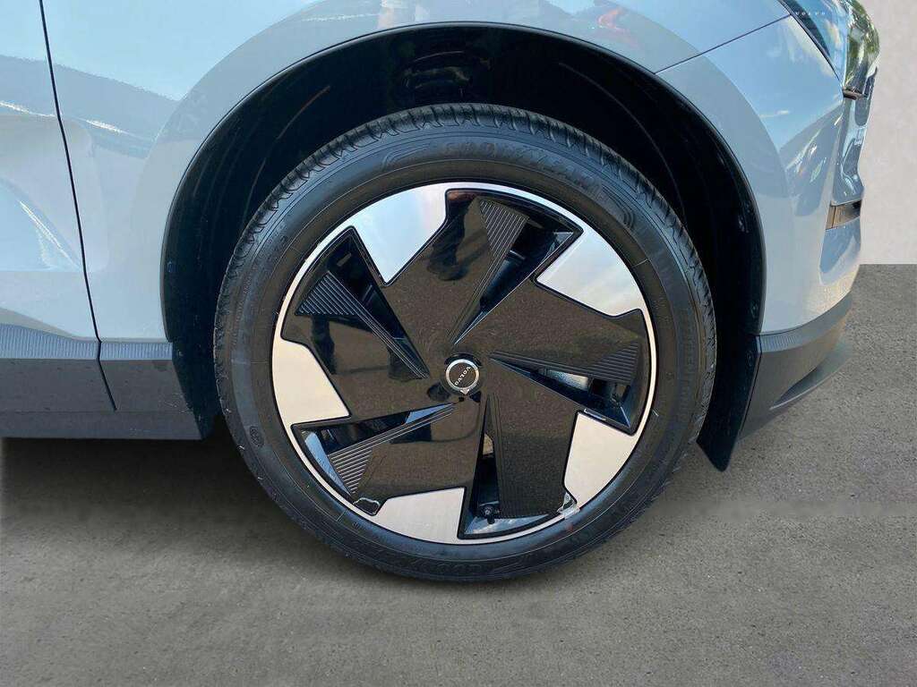 Volvo EX30 200Kw Sm Extended Range Plus 69Kwh #6