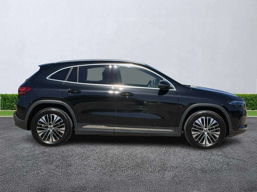 Mercedes-Benz EQA Eqa 250 140Kw Sport Executive 70.5Kwh Black #2