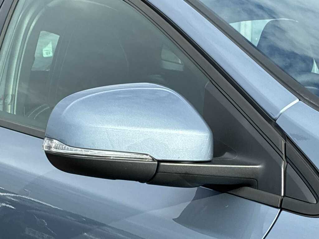 Volvo V40 T2 122 Momentum Edition Geartronic Blue #5