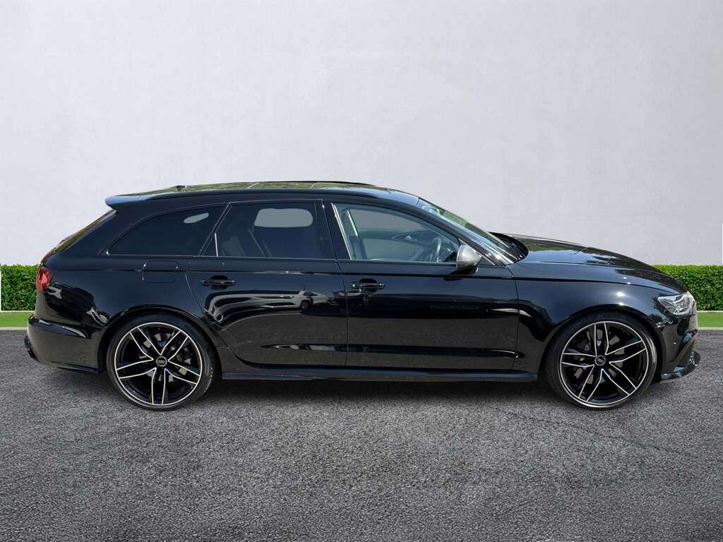 Audi RS6 4.0T Fsi Quattro Rs 6 Performance Tip Black #3
