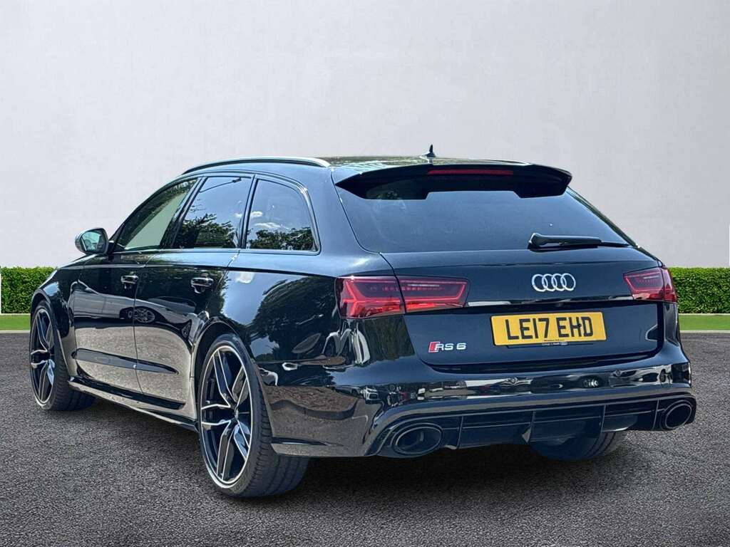 Audi RS6 4.0T Fsi Quattro Rs 6 Performance Tip Black #2