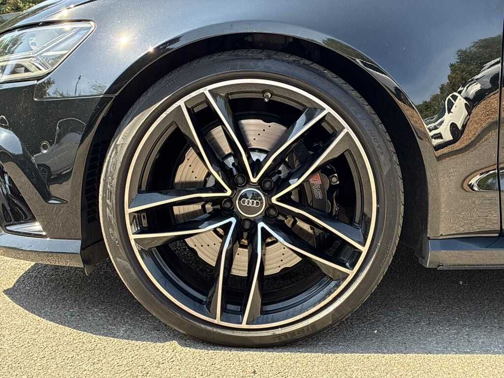 Audi RS6 4.0T Fsi Quattro Rs 6 Performance Tip Black #6