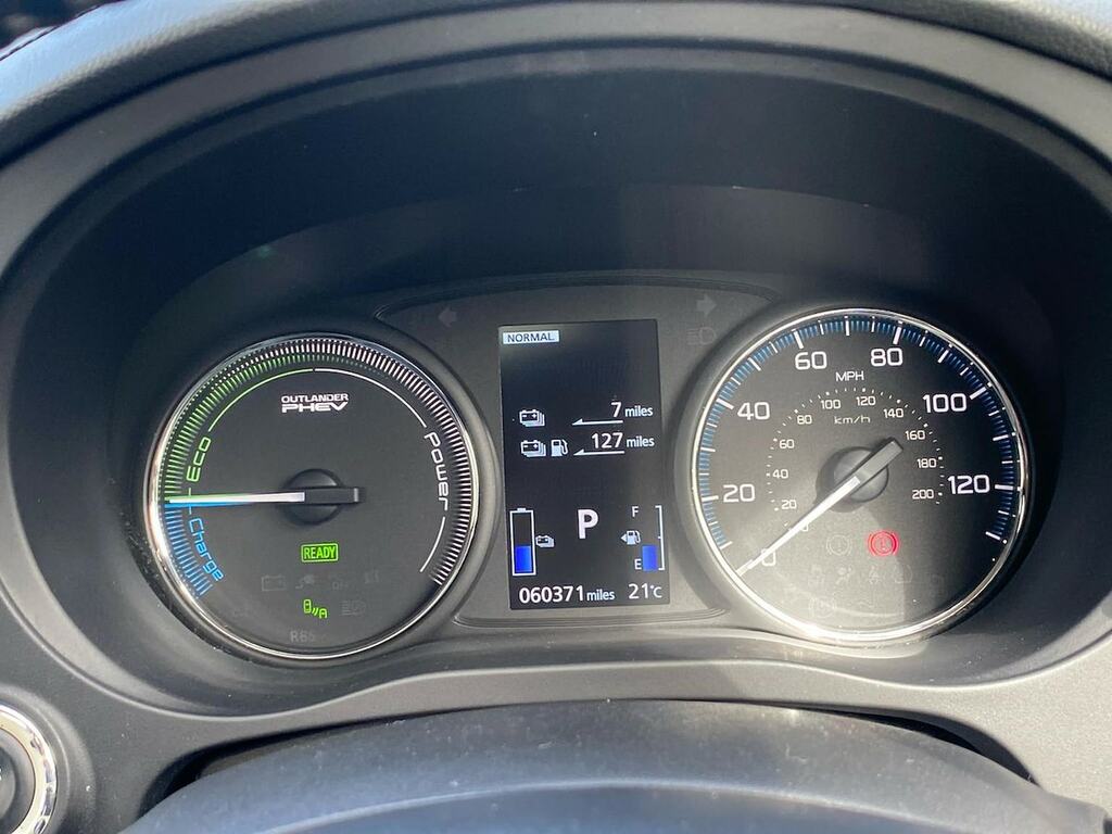 Mitsubishi Outlander 2.0H 12Kwh 5Hs Cvt 4Wd Euro 6 Ss Black #10