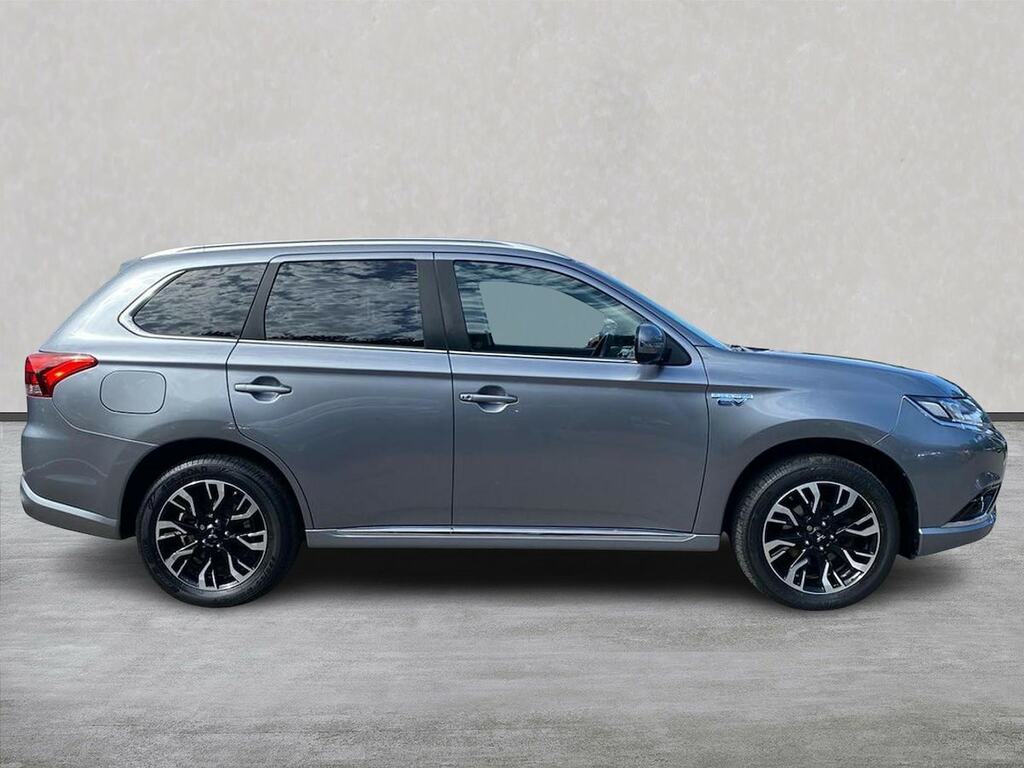 Mitsubishi Outlander 2.0H 12Kwh 4H Suv Plug-in Hybrid Cvt 4W Grey #3