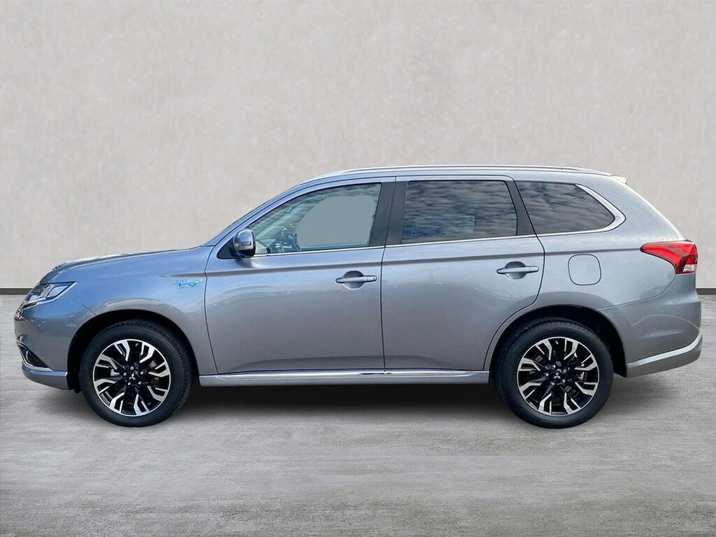 Mitsubishi Outlander 2.0H 12Kwh 5Hs Cvt 4Wd Euro 6 Ss Black #19