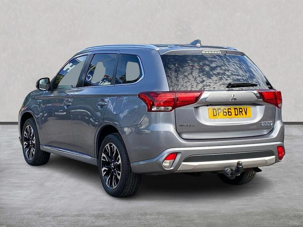 Mitsubishi Outlander 2.0H 12Kwh 4H Suv Plug-in Hybrid Cvt 4W Grey #2