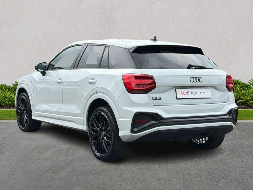 Audi Q2 35 Tfsi Black Edition S Tronic White #2