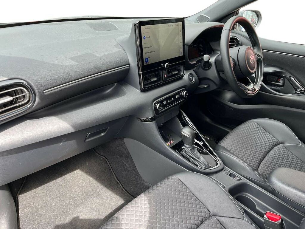 Toyota Yaris 1.5 Vvt-h Design E-cvt Euro 6 Ss White #7