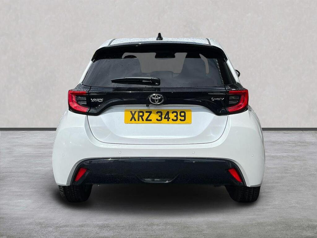 Toyota Yaris 1.5 Vvt-h Excel Hatchback Hybrid E-cvt White #4
