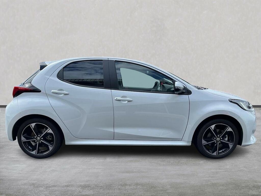 Toyota Yaris 1.5 Vvt-h Excel Hatchback Hybrid E-cvt White #3