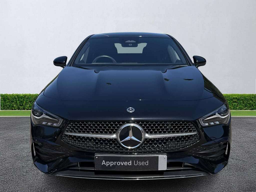 Mercedes-Benz CLA Class Cla 180 Amg Line Premium Tip Black #2