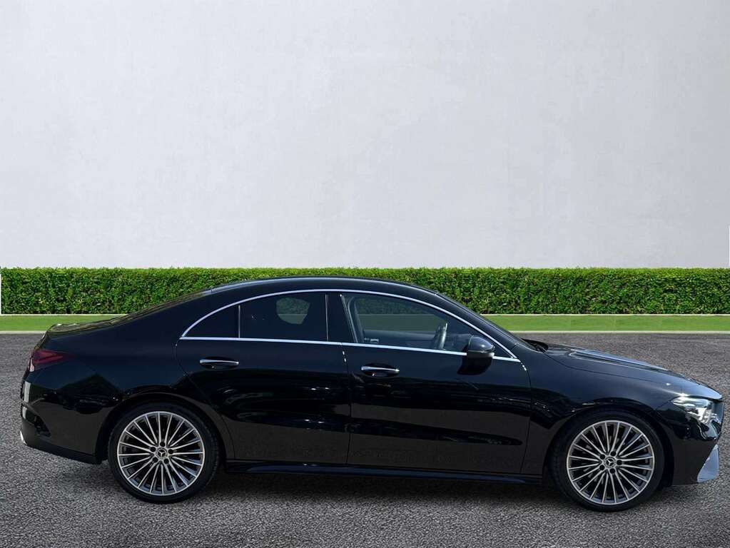 Mercedes-Benz CLA Class Cla 180 Amg Line Premium Tip Black #5