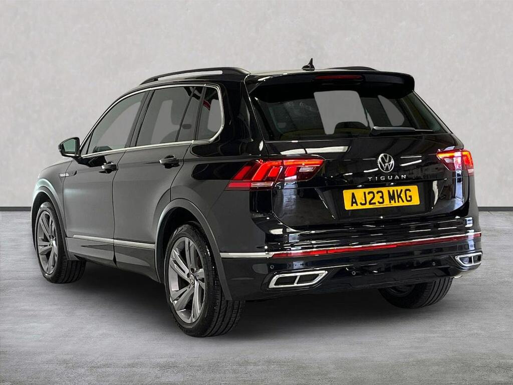 Volkswagen Tiguan 1.5 Tsi R-line Edition Suv Dsg Euro 6 AJ23MKG Black #2