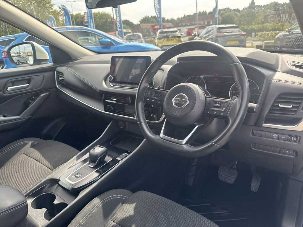Nissan Qashqai 1.3 Dig-t Mh 158 Acenta Premium Xtronic Red #13