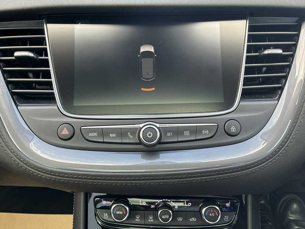 Vauxhall Grandland X 1.2 Turbo Sri Nav White #21