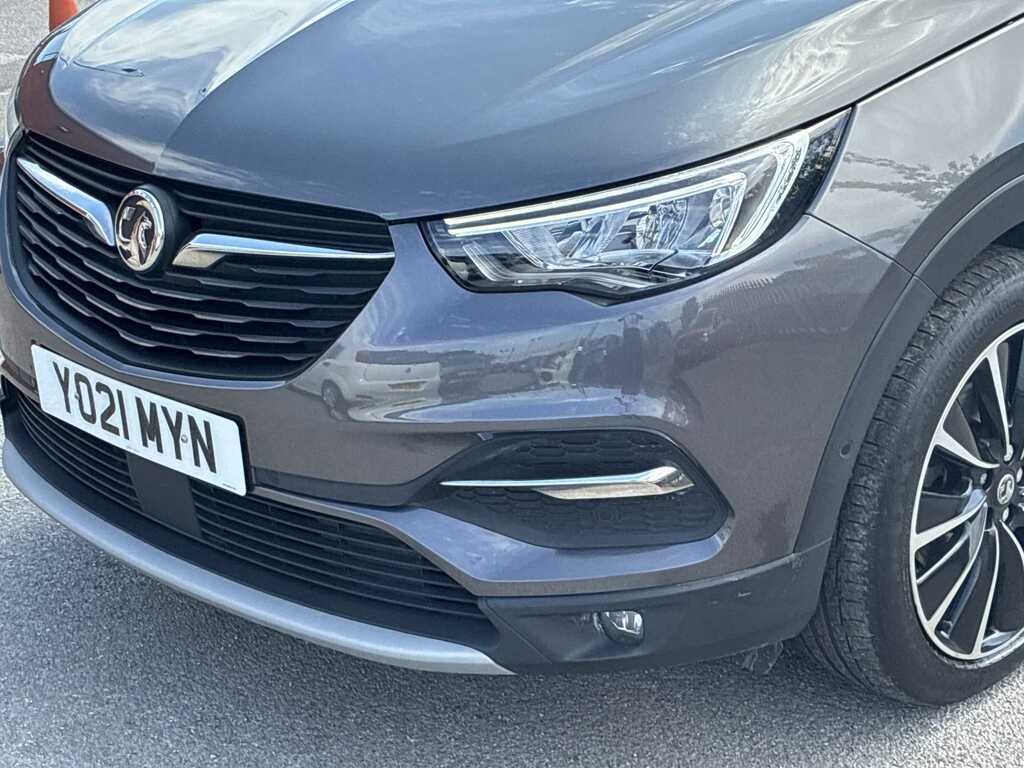 Vauxhall Grandland X 1.2 Turbo Sri Nav White #27