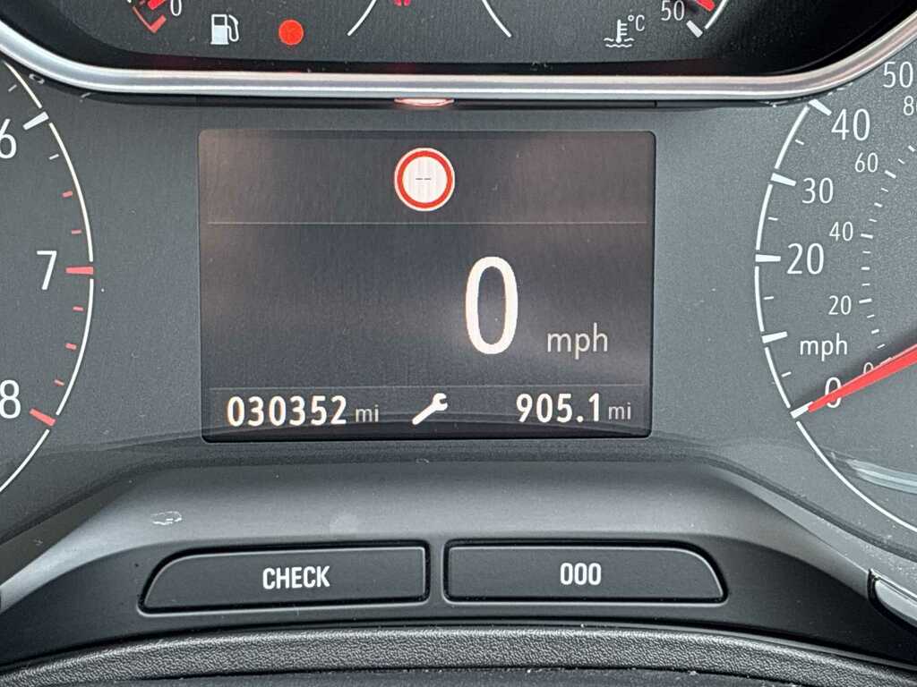 Vauxhall Grandland X 1.2 Turbo Sri Nav White #9