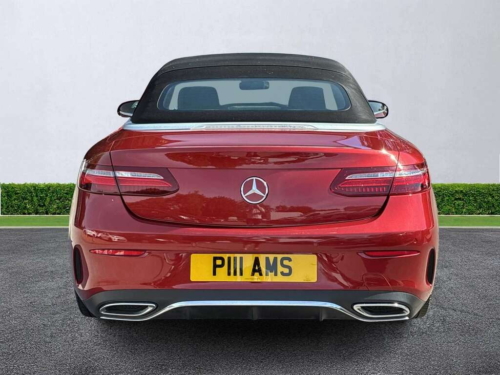Mercedes-Benz E Class E220d Amg Line Premium 9G-tronic Red #4
