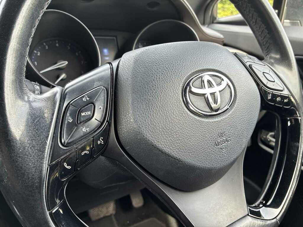 Toyota C-Hr 1.8 Vvt-h Dynamic Cvt Euro 6 Ss White #39