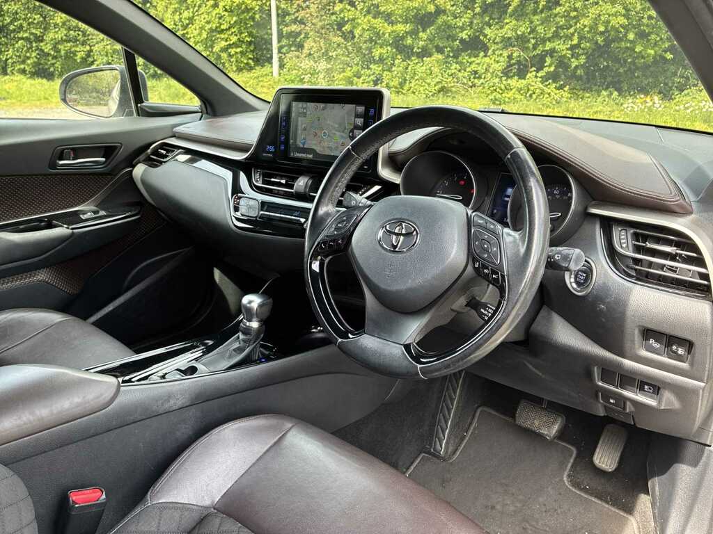 Toyota C-Hr 1.8 Vvt-h Dynamic Cvt Euro 6 Ss White #15
