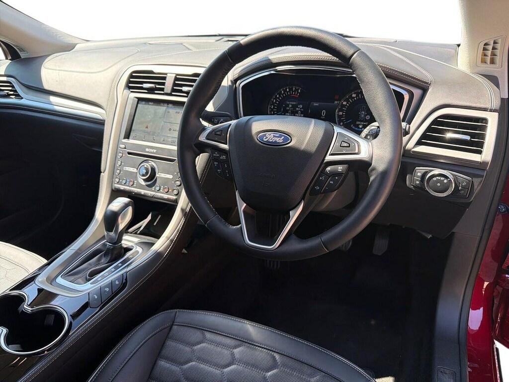 Ford Mondeo Mondeo Estate Vignale 2.0 Tdci 180Ps White #15