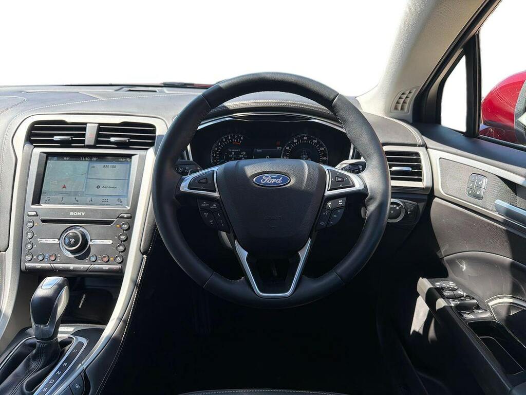 Ford Mondeo Mondeo Estate Vignale 2.0 Tdci 180Ps White #9