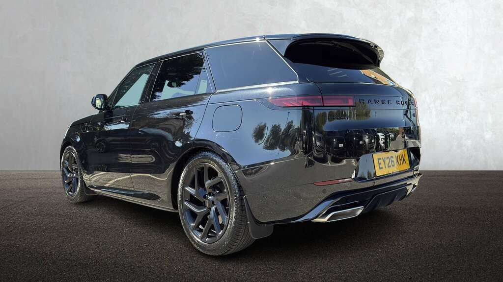 Land Rover Range Rover Sport 3.0 P460e Dynamic Se Black #2