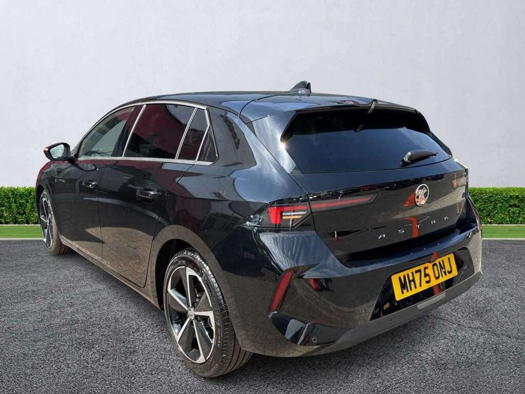 Vauxhall Astra 1.2 Turbo 130 Griffin Tech Pack Black #2