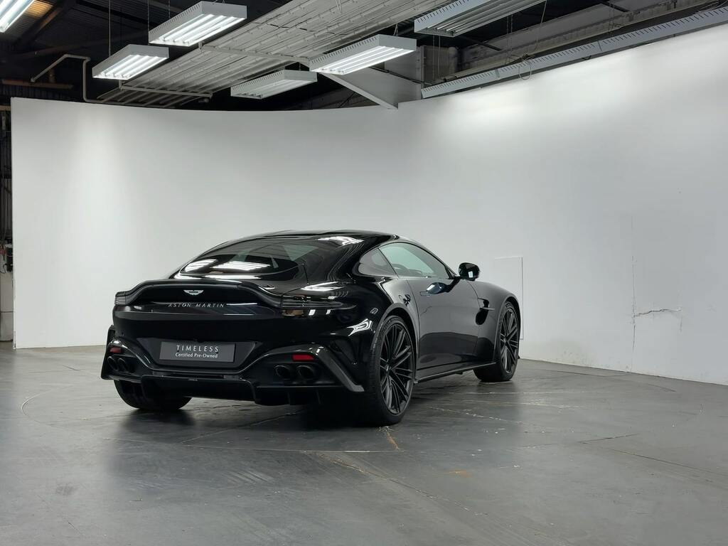 Aston Martin Vantage V8 2dr Auto Black #5
