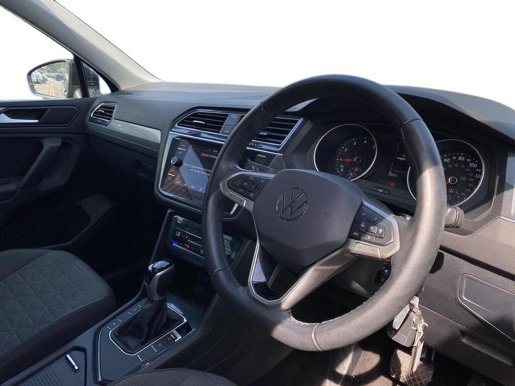 Volkswagen Tiguan 1.5 Tsi 150 R-line Dsg White #14