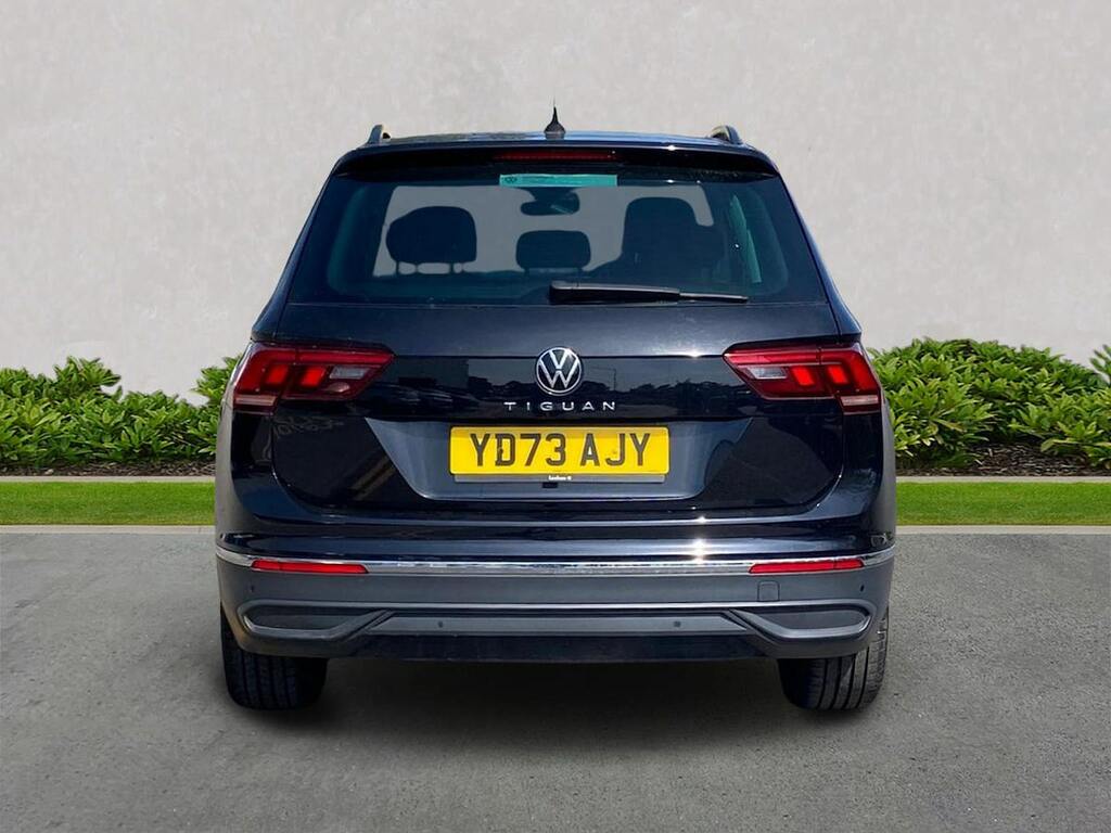 Volkswagen Tiguan 1.5 Tsi Life Suv Dsg Euro 6 Ss 150 Black #4