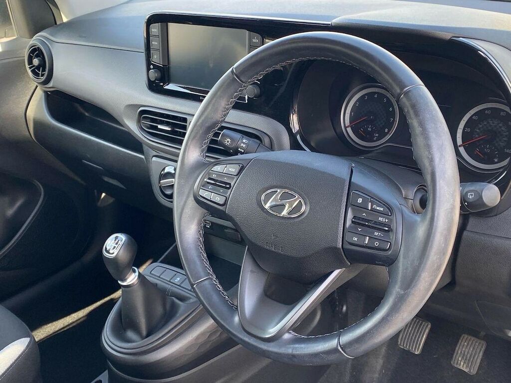 Hyundai I10 1.0 Premium Hatchback Euro 6 S White #15