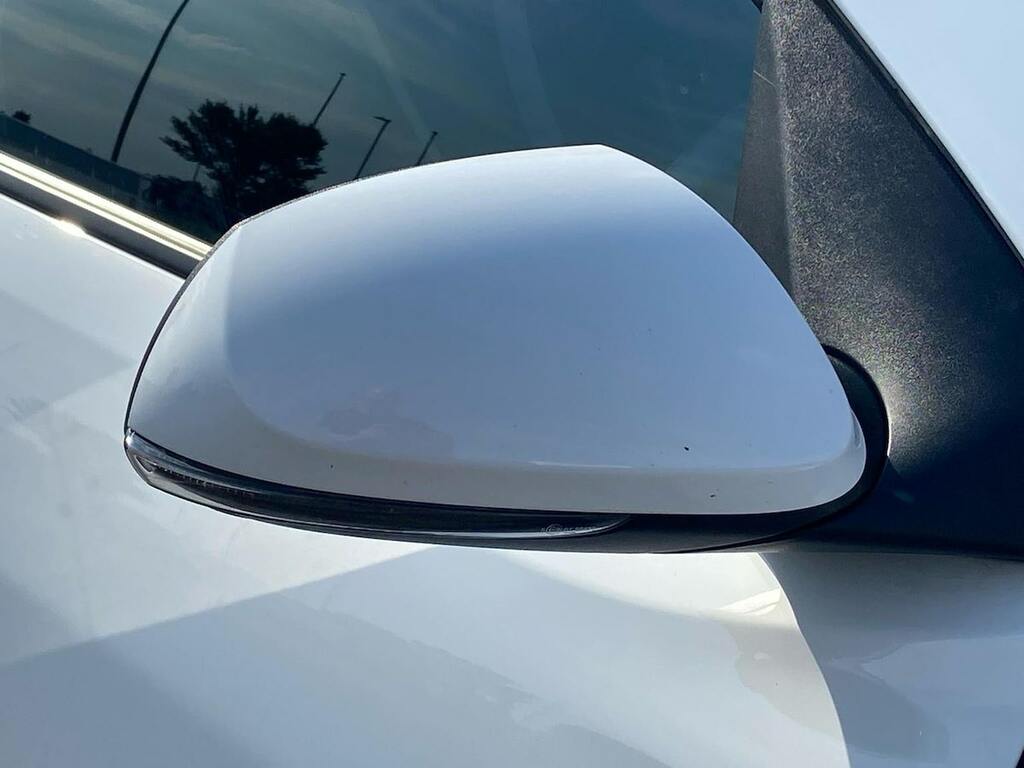 Hyundai I10 1.0 Premium Hatchback Euro 6 S White #37