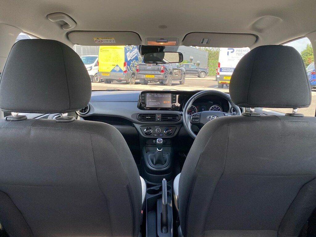 Hyundai I10 1.0 Premium Hatchback Euro 6 S White #38
