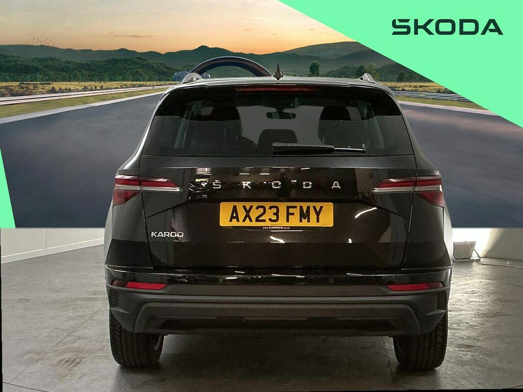Skoda Karoq 1.5 Tsi Act Se L Suv Dsg Euro 6 Ss Black #4