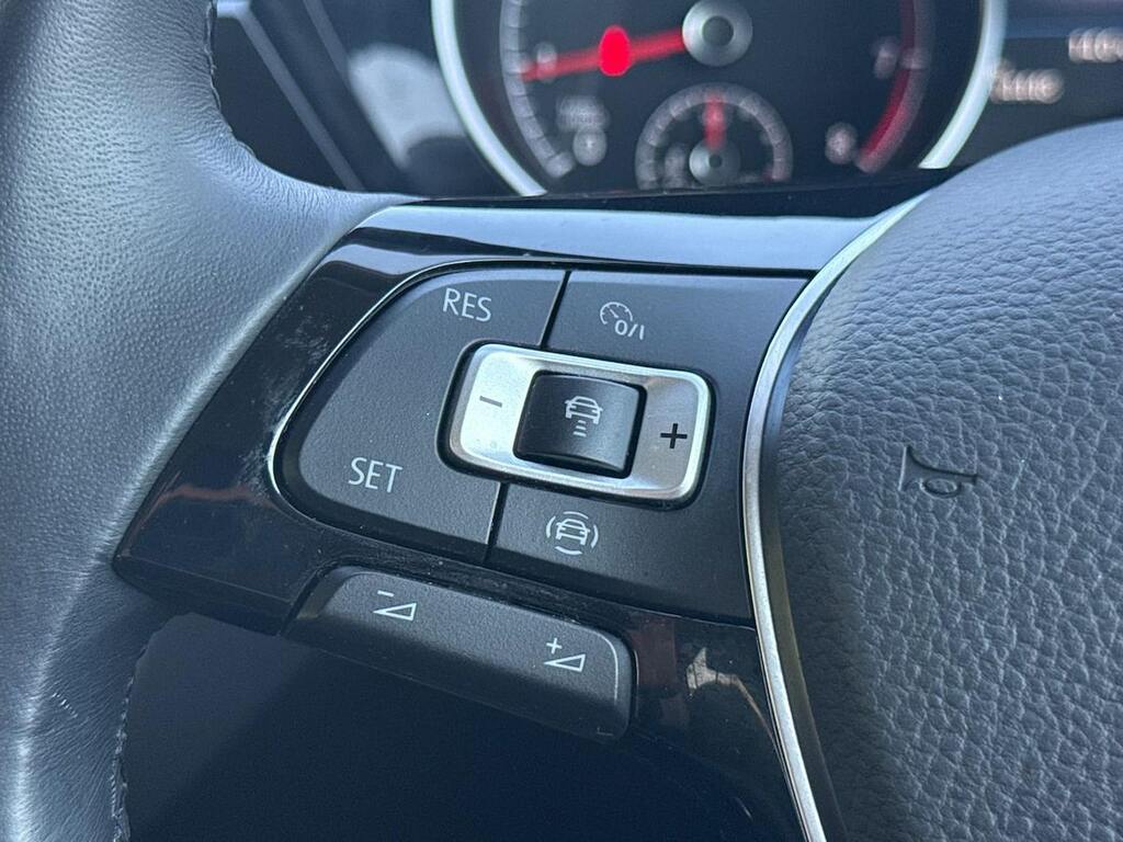 Volkswagen Touran Mpv 1.5 Tsi R-line Evo 150Ps Dsg Grey #26