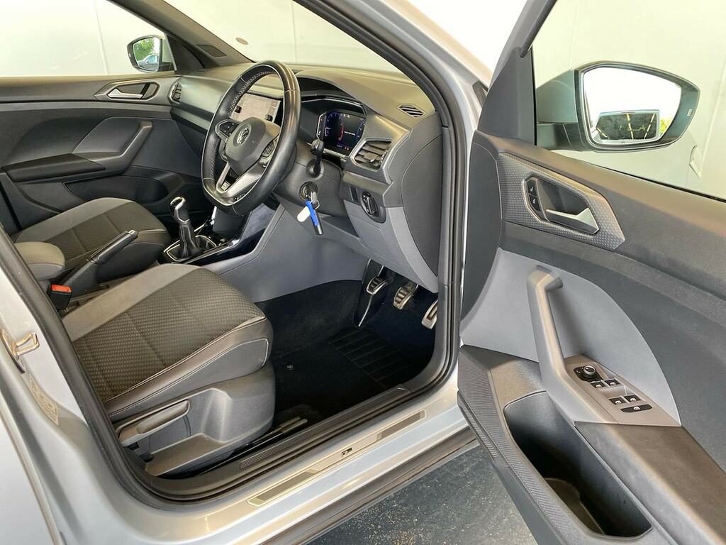 Volkswagen T-Cross 1.0 Tsi 115 Se Dsg Grey #21