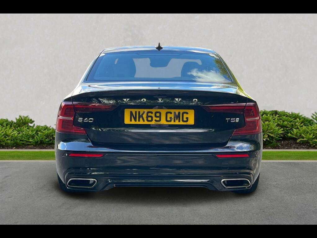 Volvo S60 2.0 T5 R Design Plus Black #4