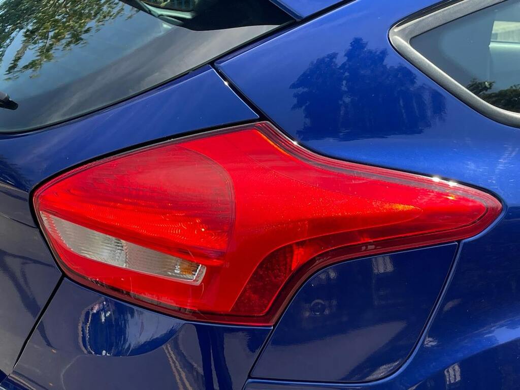 Ford Focus 1.5 Tdci St-line Ulez Free Fsh 0 Tax Blue #36