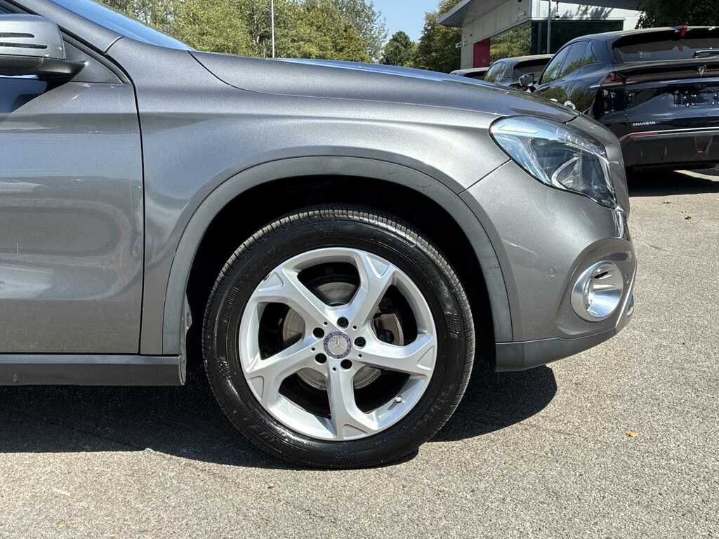Mercedes-Benz GLA Class Gla 220D 4Matic Sport Executive Grey #5