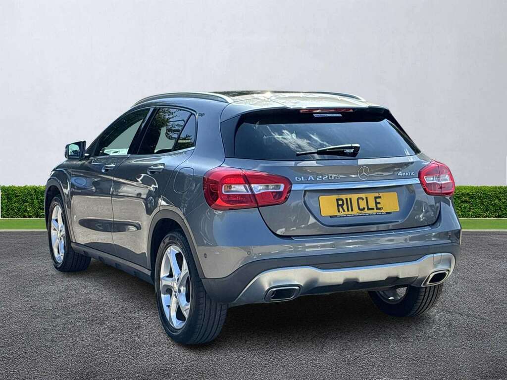 Mercedes-Benz GLA Class Gla 220D 4Matic Sport Executive Grey #2