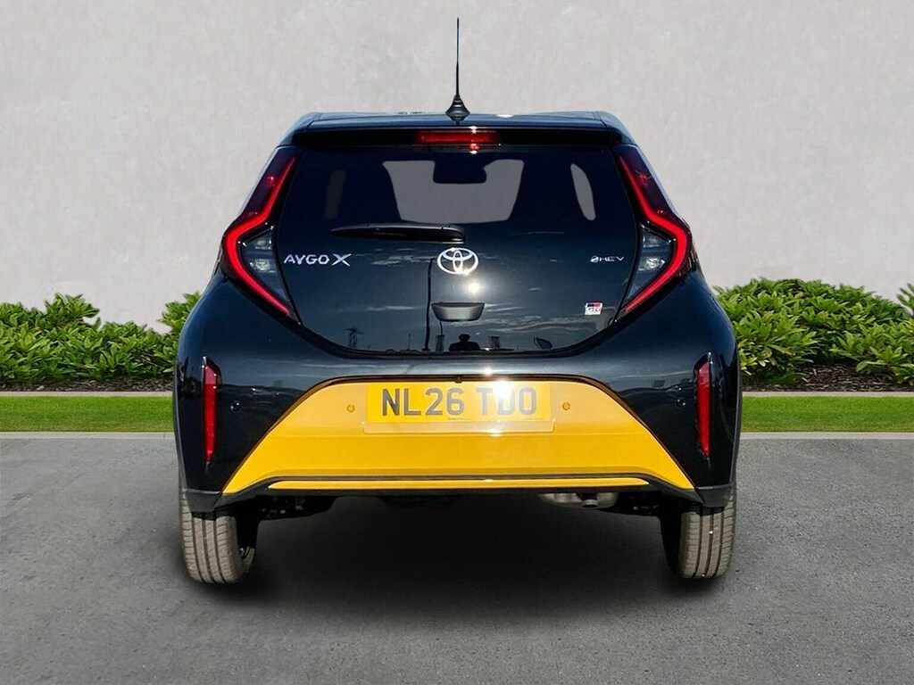 Toyota Aygo X 1.5H Gr Sport Hatchback Hybrid Cvt Euro Yellow #4
