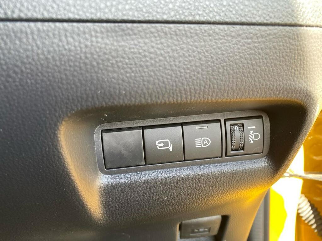 Toyota Aygo X 1.5H Design Hatchback Hybrid Cvt  #21