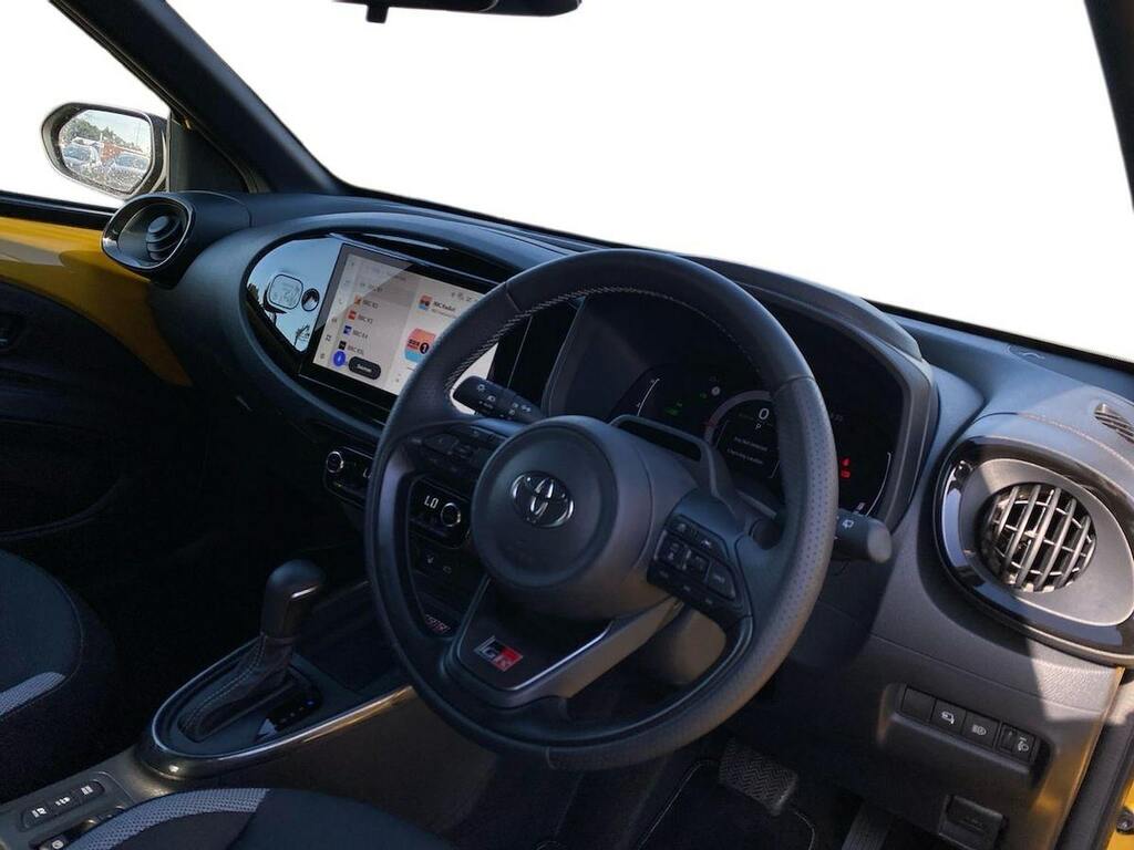Toyota Aygo X 1.5H Design Hatchback Hybrid Cvt  #14