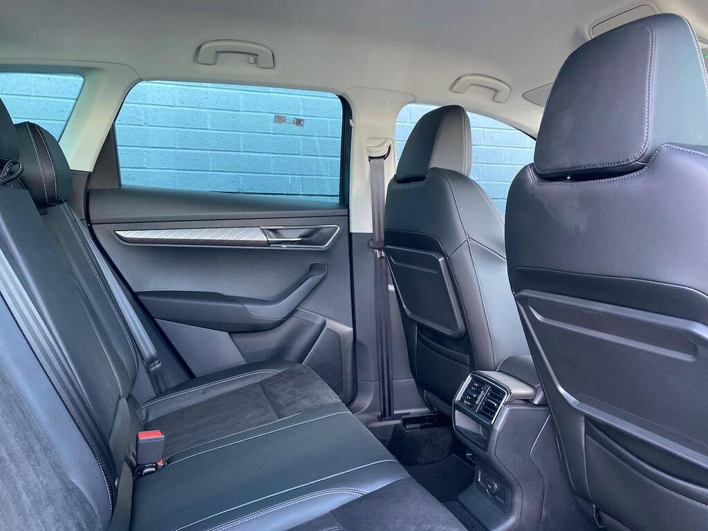 Skoda Karoq Skoda Karoq Se Edition 1.5 Tsi 150 Ps Dsg Silver #32