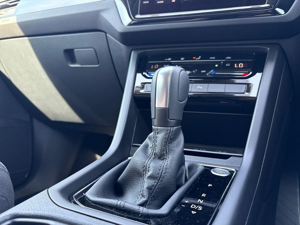 Volkswagen Touran Mpv 1.5 Tsi R-line Evo 150Ps Dsg Silver #13